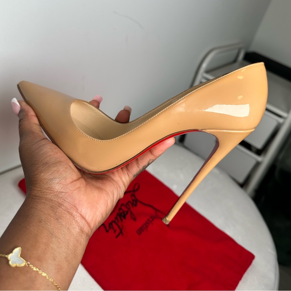 Christian Louboutin So Kate Patent Nude Heels 120mm - Picture 3 of 15